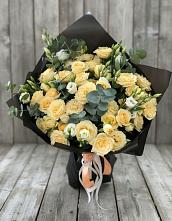 Букет цветов из:  Розы и Лизиантусы #REPLACE_PRED# Горьковском