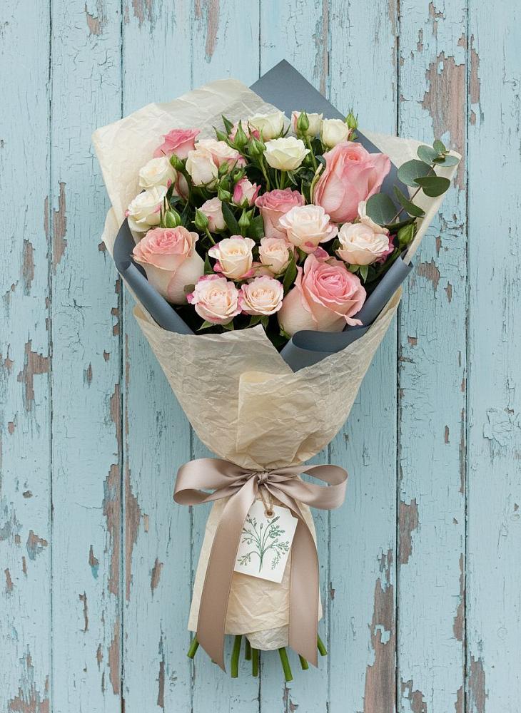 Букет цветов из: Розы в Горьковском