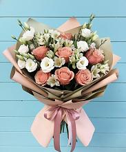 Букет цветов из:  Розы, Альстромерии и Лизиантусы в Горьковском