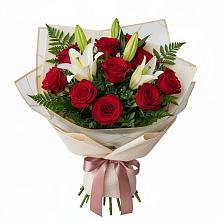 Букет цветов из:  Лилии и Розы в Горьковском