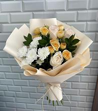 Букет цветов из:  Розы и Хризантемы в Горьковском