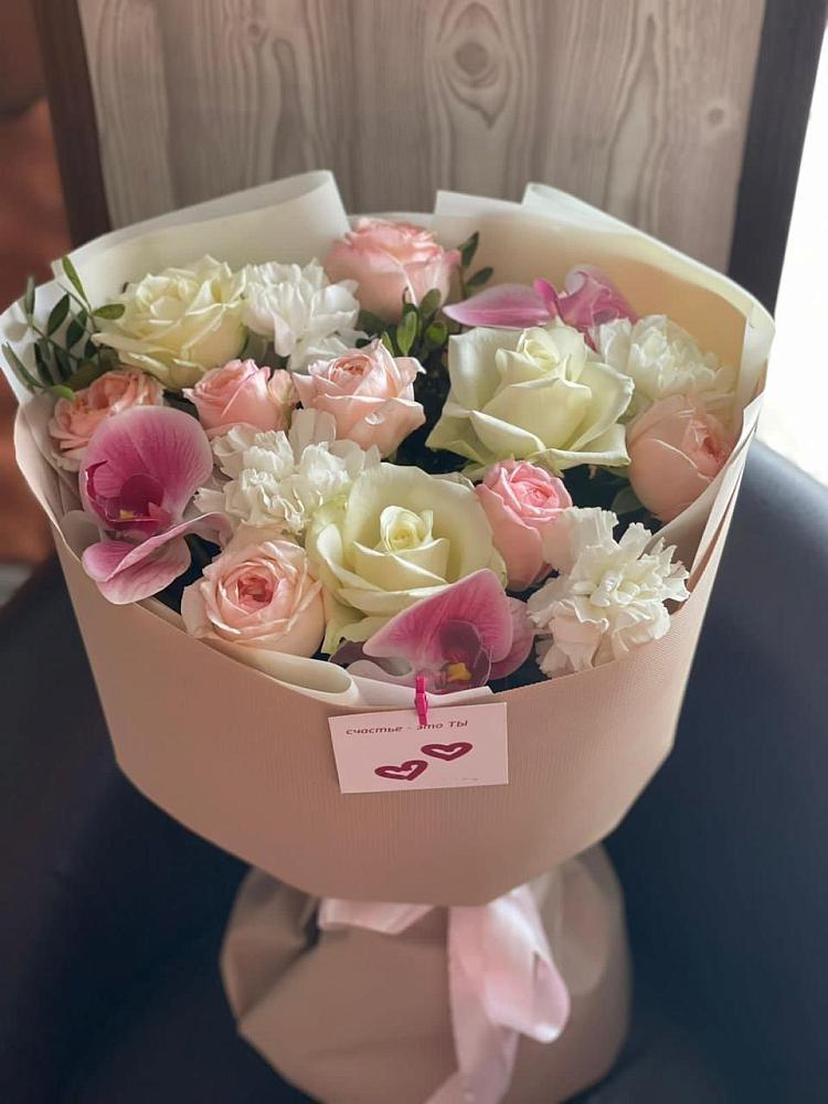 Букет цветов из: Орхидеи, Розы и Гвоздики в Горьковском