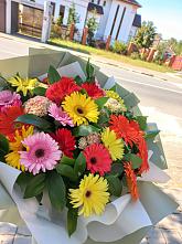 Букет цветов из:  Герберы #REPLACE_PRED# Горьковском