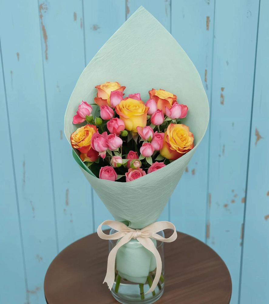 Букет цветов из: Розы в Горьковском