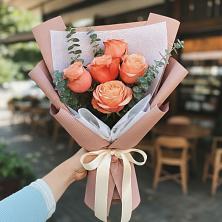 Букет цветов из:  Розы в Горьковском