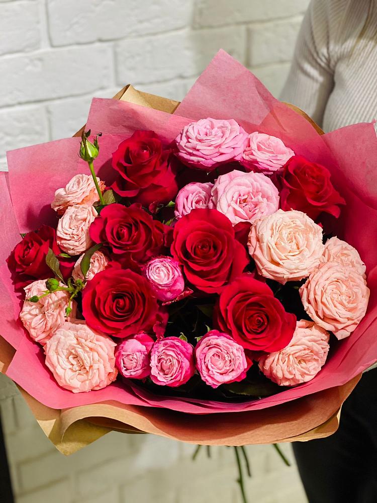 Букет цветов из: Розы в Горьковском