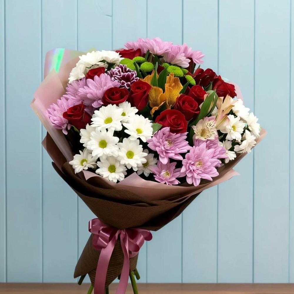 Букет цветов из: Розы, Хризантемы и Альстромерии в Горьковском