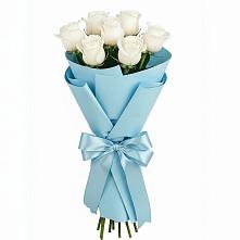 Букет 7 белых роз Проуд в Горьковском