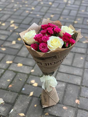 Букет цветов из: Розы в Горьковском
