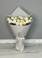 Букет цветов из:  Розы и Лизиантусы в Горьковском